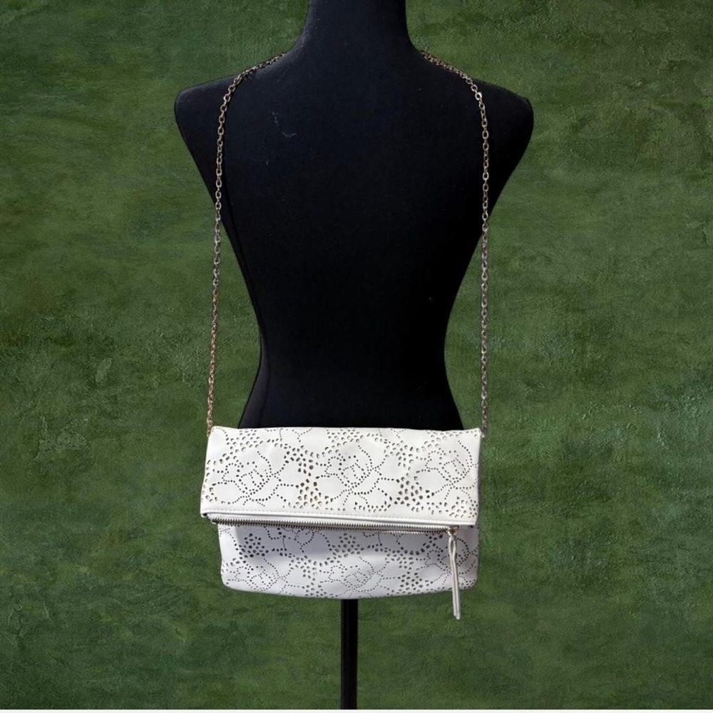 Urban Expressions Cream Floral Laser Cut Foldover Cross Bag • Clutch